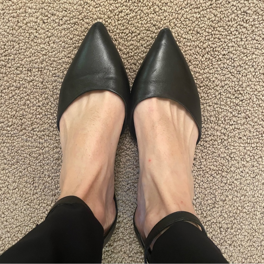 Seychelles Black Pointed Flats